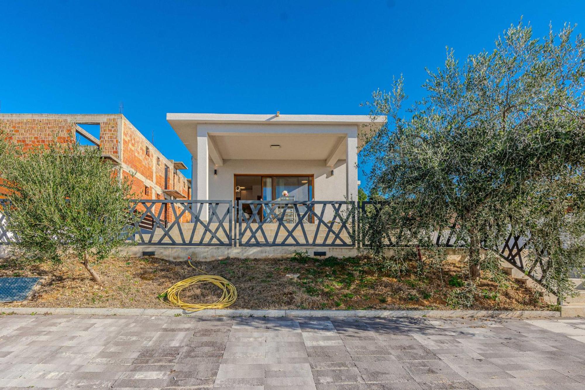 Holiday Home Lucy Pakoštane Exteriér fotografie